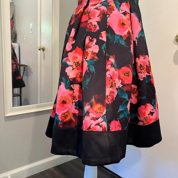 NWT French Connection Black Pink Floral Fit & Flare Mini Dress, Size 4 - Picture 10 of 16